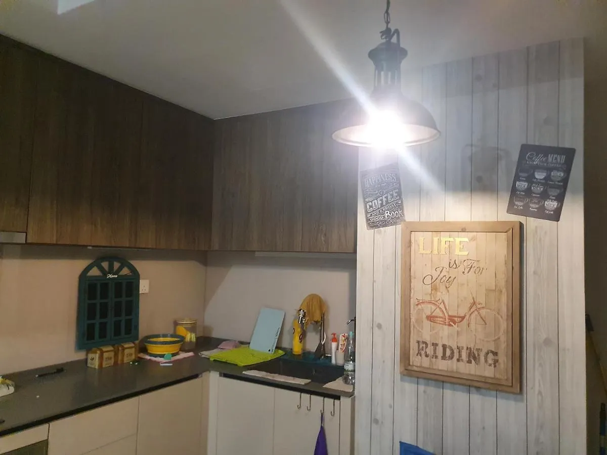 Studio Near Klcc And Lrt With Superb View Kuala Lumpur